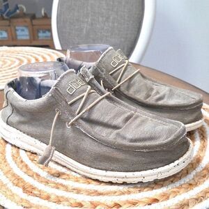 Hey Dude Men's Wally Stretch Slip On Comfort Loafers Casual Shoes Beige Size 9